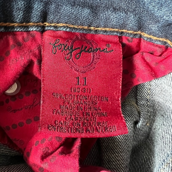 Foxy Jeans - Blue Denin Puffy Short - Picture 8 of 9